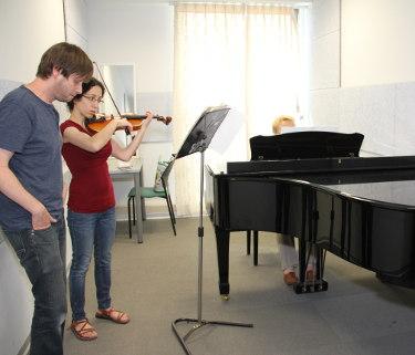 Practice rooms Practice rooms